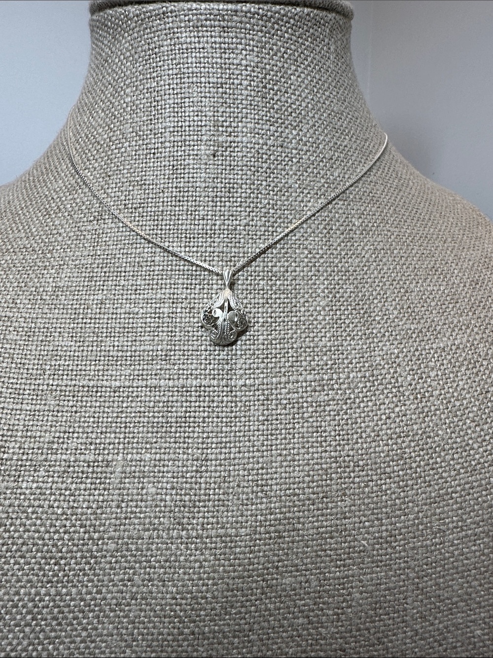 Sterling Silver Floral Drop Pendant Necklace